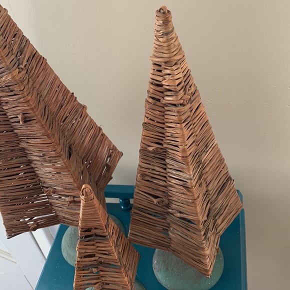 Wicker tree bundle qty 3 vintage unique euc woodland theme decor - Picture 4 of 8